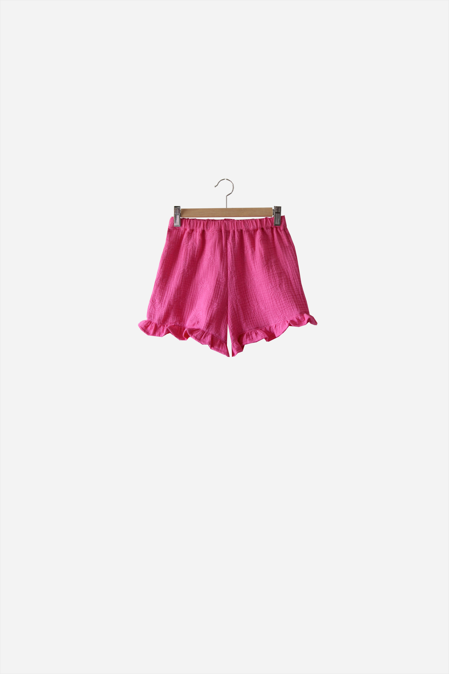 Short || Embroidered Raspberry